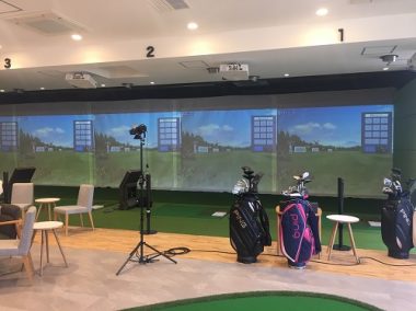 シュミレーションゴルフショップOPEN告知幕のイメージ