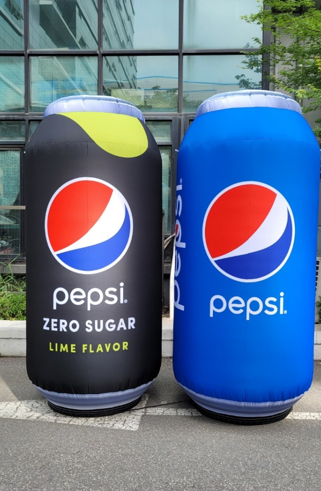 ペプシコーラのエアーサインの写真